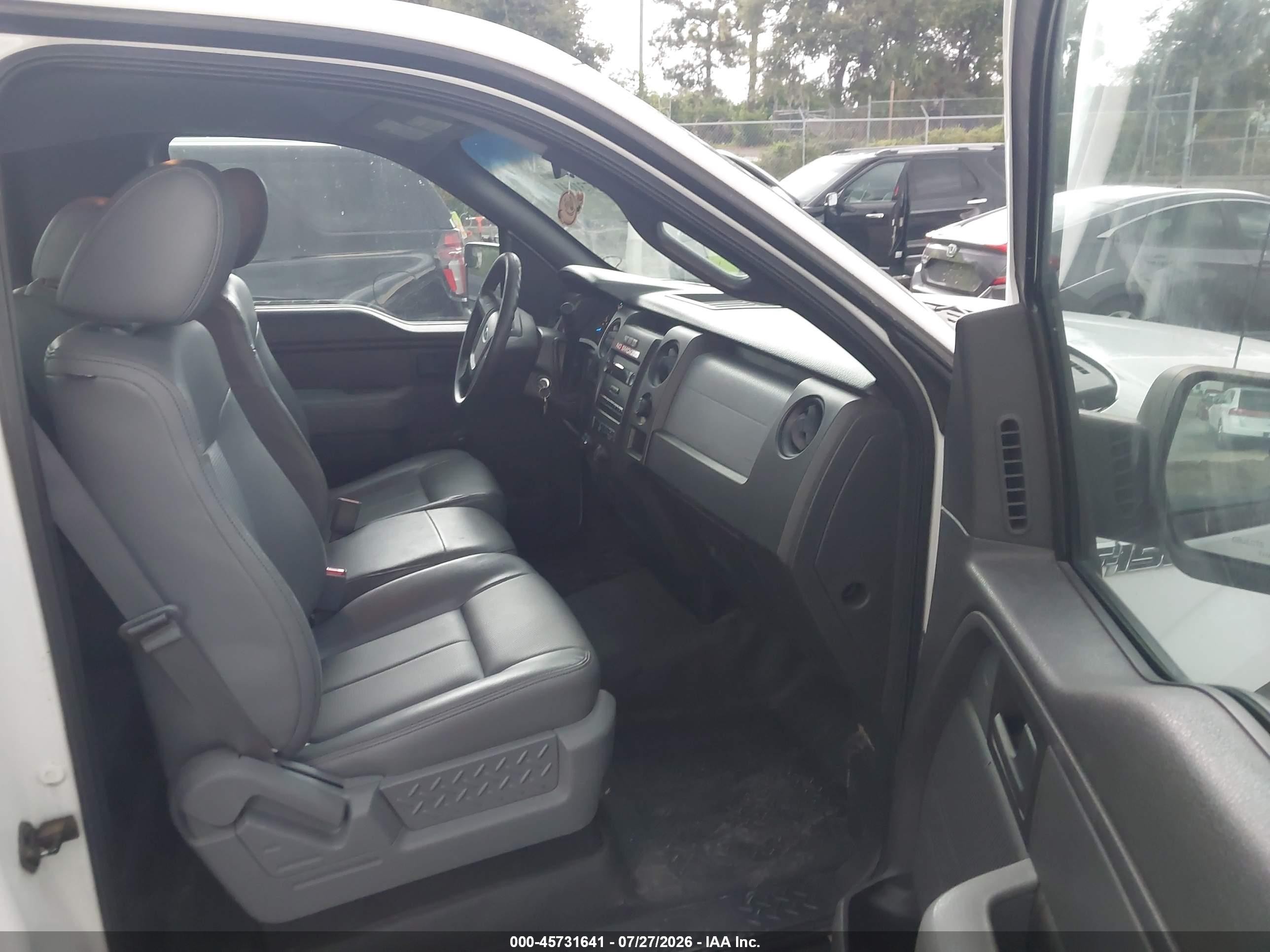 2013 Ford F-150 Xl White vin: 1FTNF1CF6DKF54423