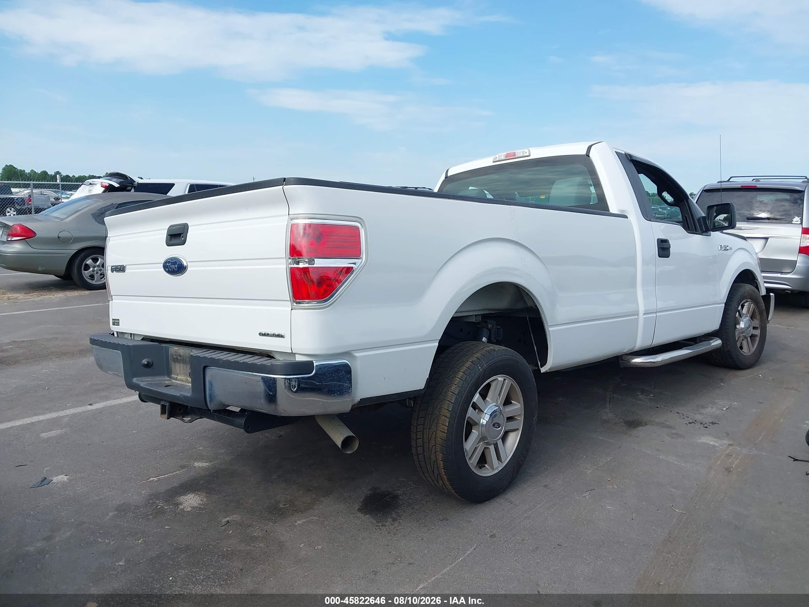 2014 Ford F-150 Xl Белый vin: 1FTNF1CF6EKE27382