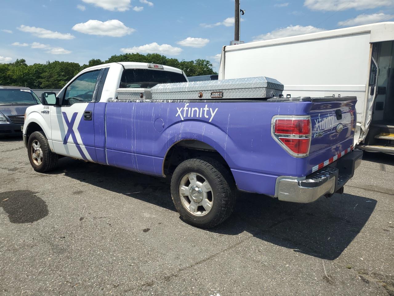 2011 Ford F150 Белый vin: 1FTNF1CF8BKD84367 Damage: Left Bed Side, Rust, 9 To 10 Inches