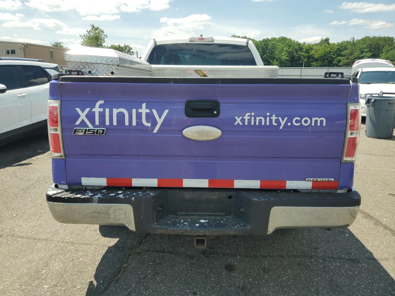 2011 Ford F150 Белый vin: 1FTNF1CF8BKD84367 Damage: Tailgate, Dent(S) W/ Paint Dmg, 1/8 To 1/2 Inch