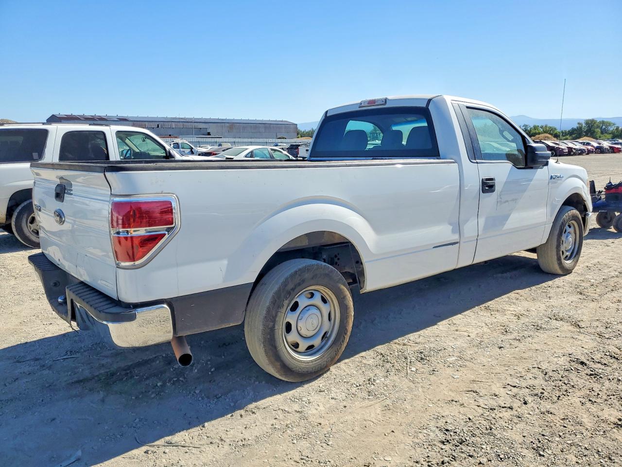 2012 Ford F150 White vin: 1FTNF1CF9CKD39780