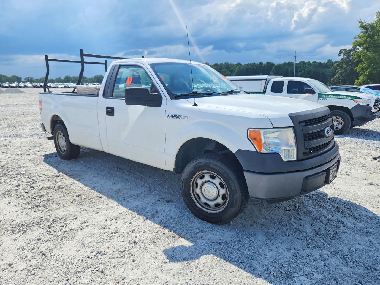 2014 Ford F150 White vin: 1FTNF1CF9EKD88903