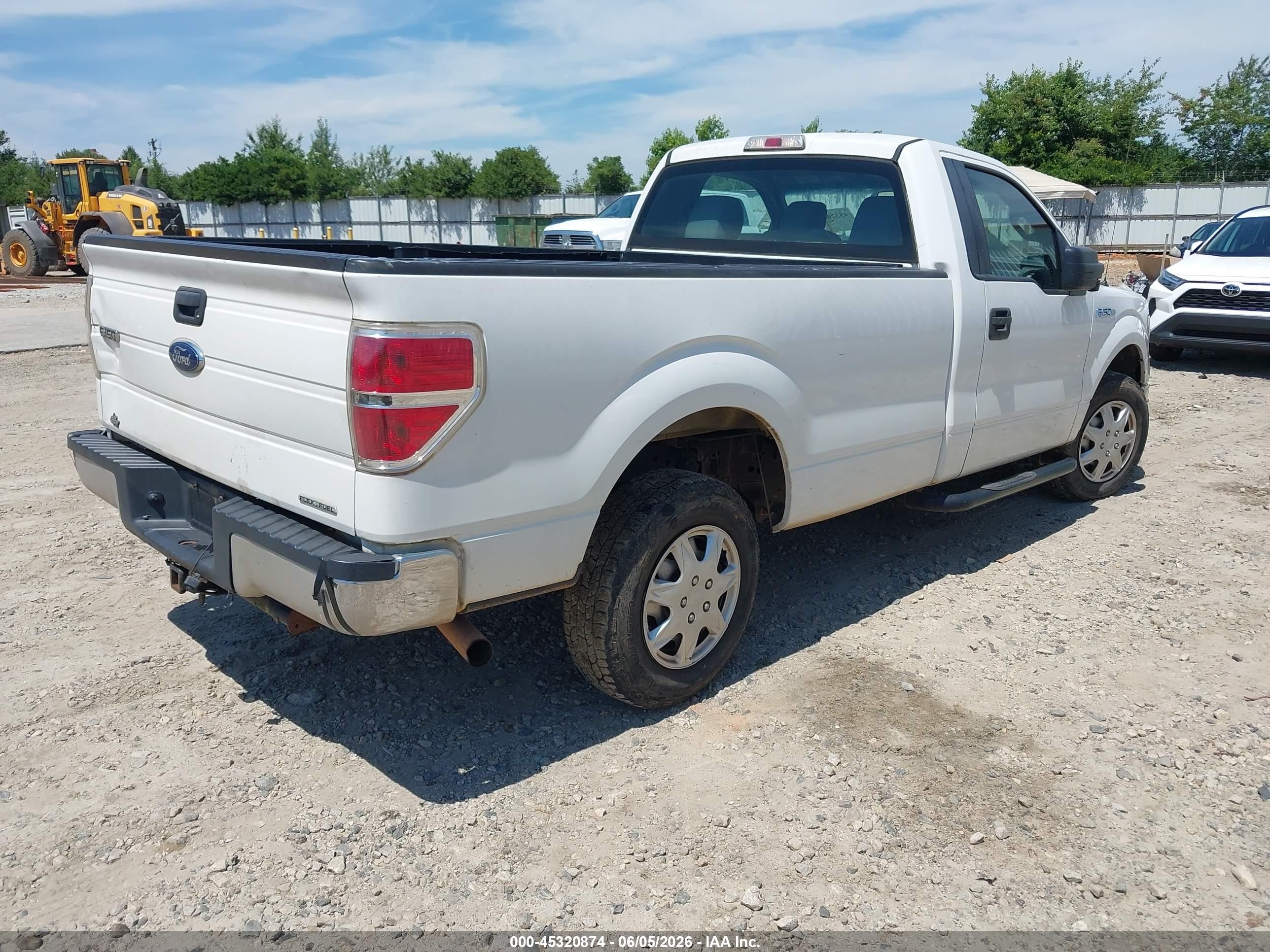 2014 Ford F-150 Xl White vin: 1FTNF1CFXEKD17659