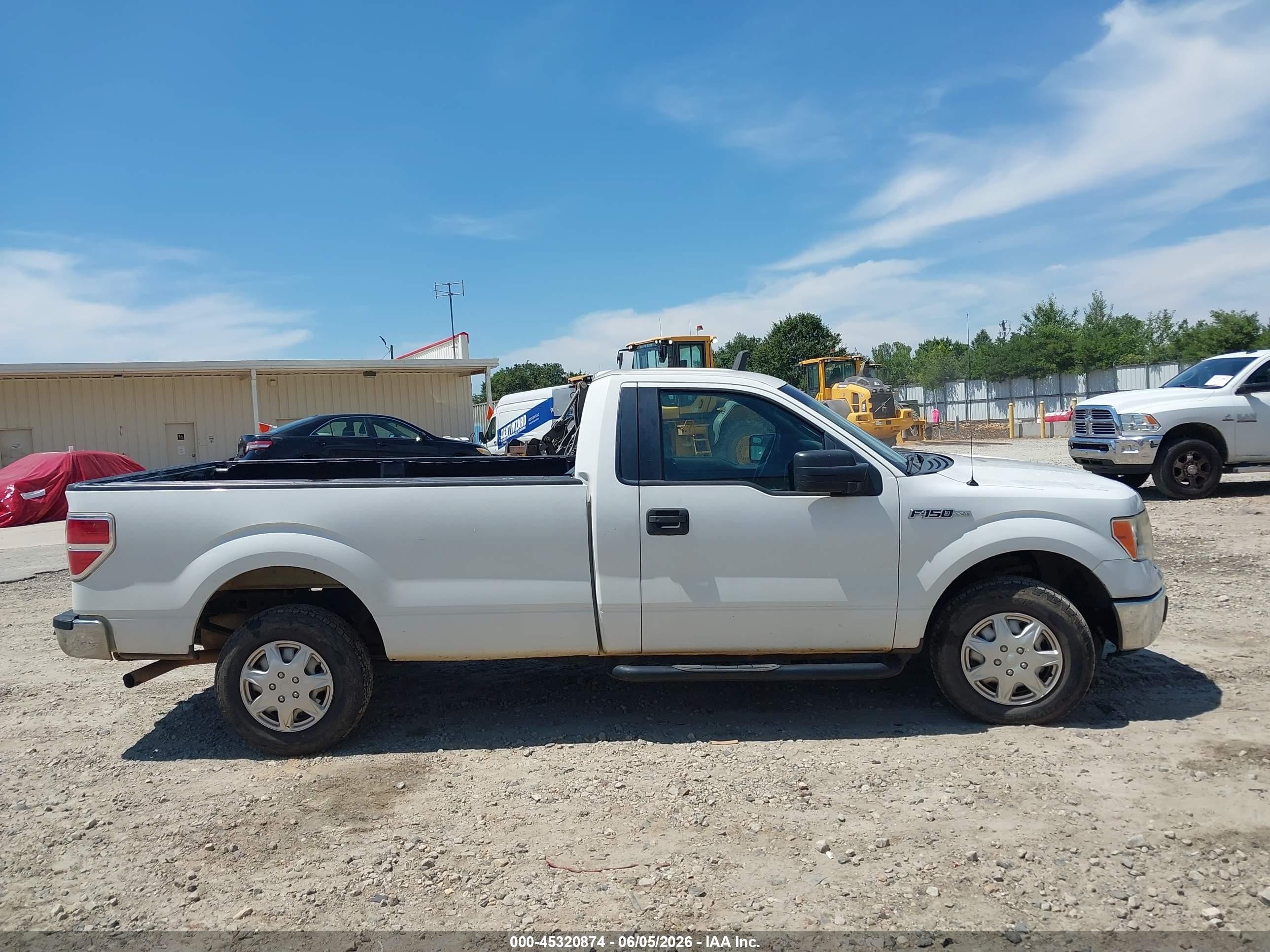 2014 Ford F-150 Xl White vin: 1FTNF1CFXEKD17659
