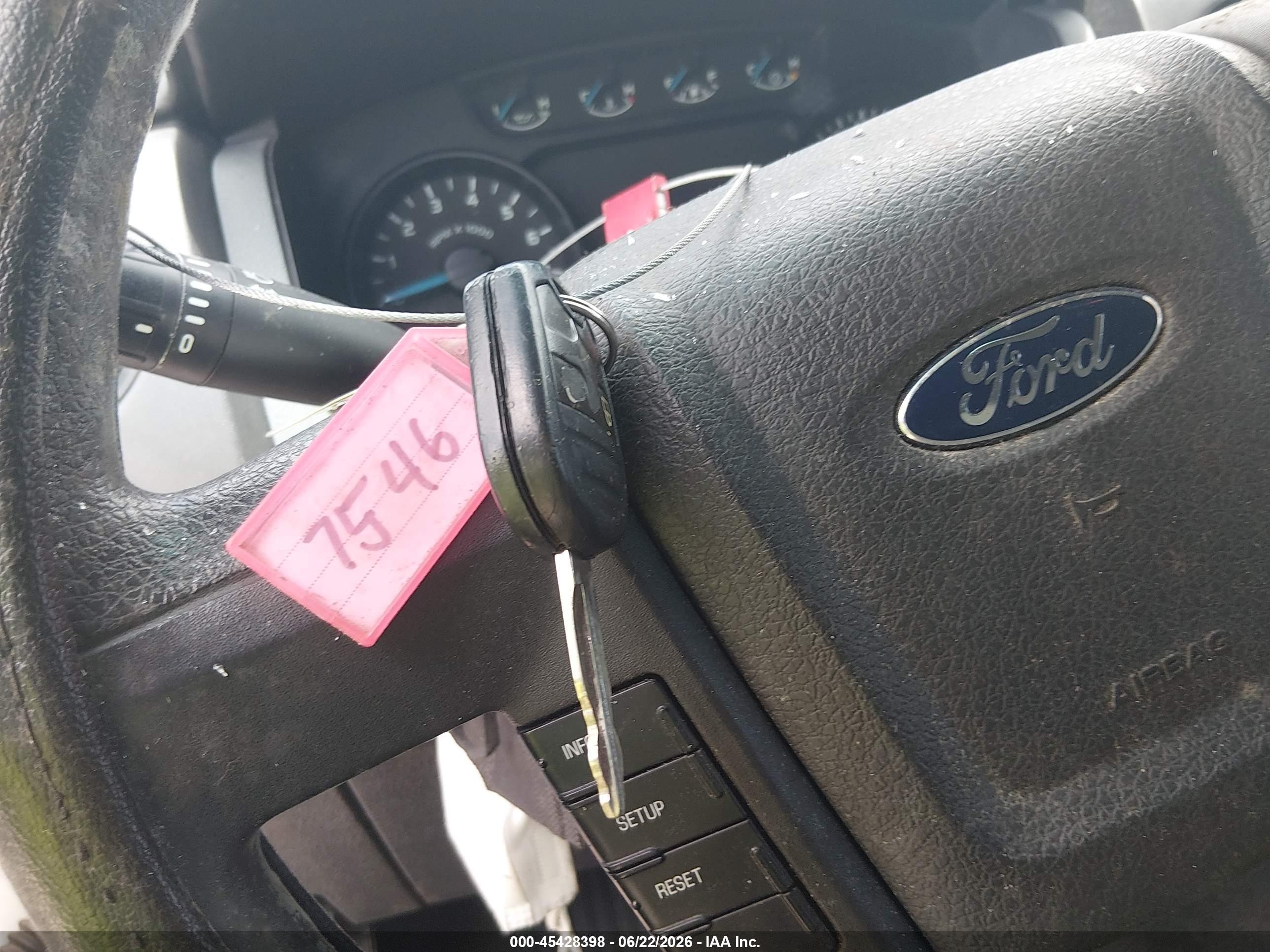 2014 Ford F-150 Stx/xl/xlt White vin: 1FTNF1CFXEKE27546