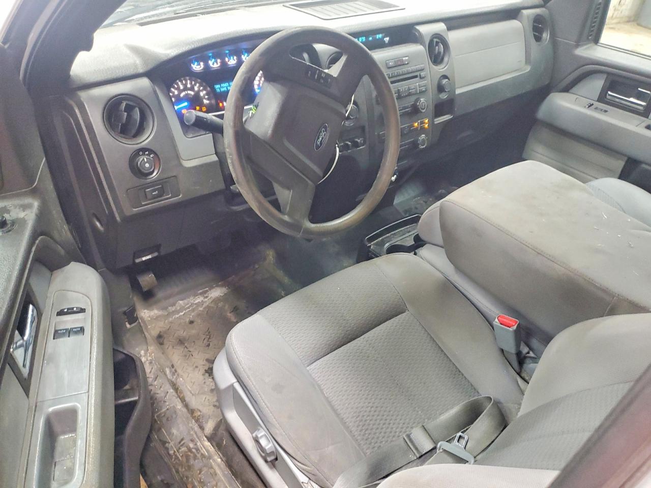 2013 Ford F150 Silver vin: 1FTNF1CT0DKF24811