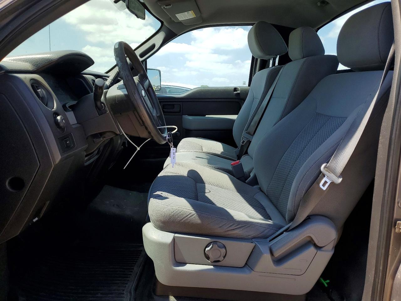 2012 Ford F150 Gray vin: 1FTNF1CT2CKE24286