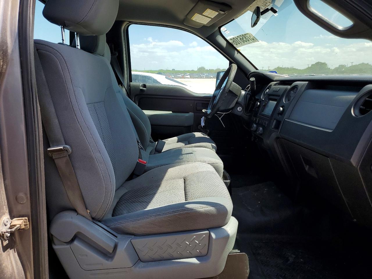 2012 Ford F150 Gray vin: 1FTNF1CT2CKE24286