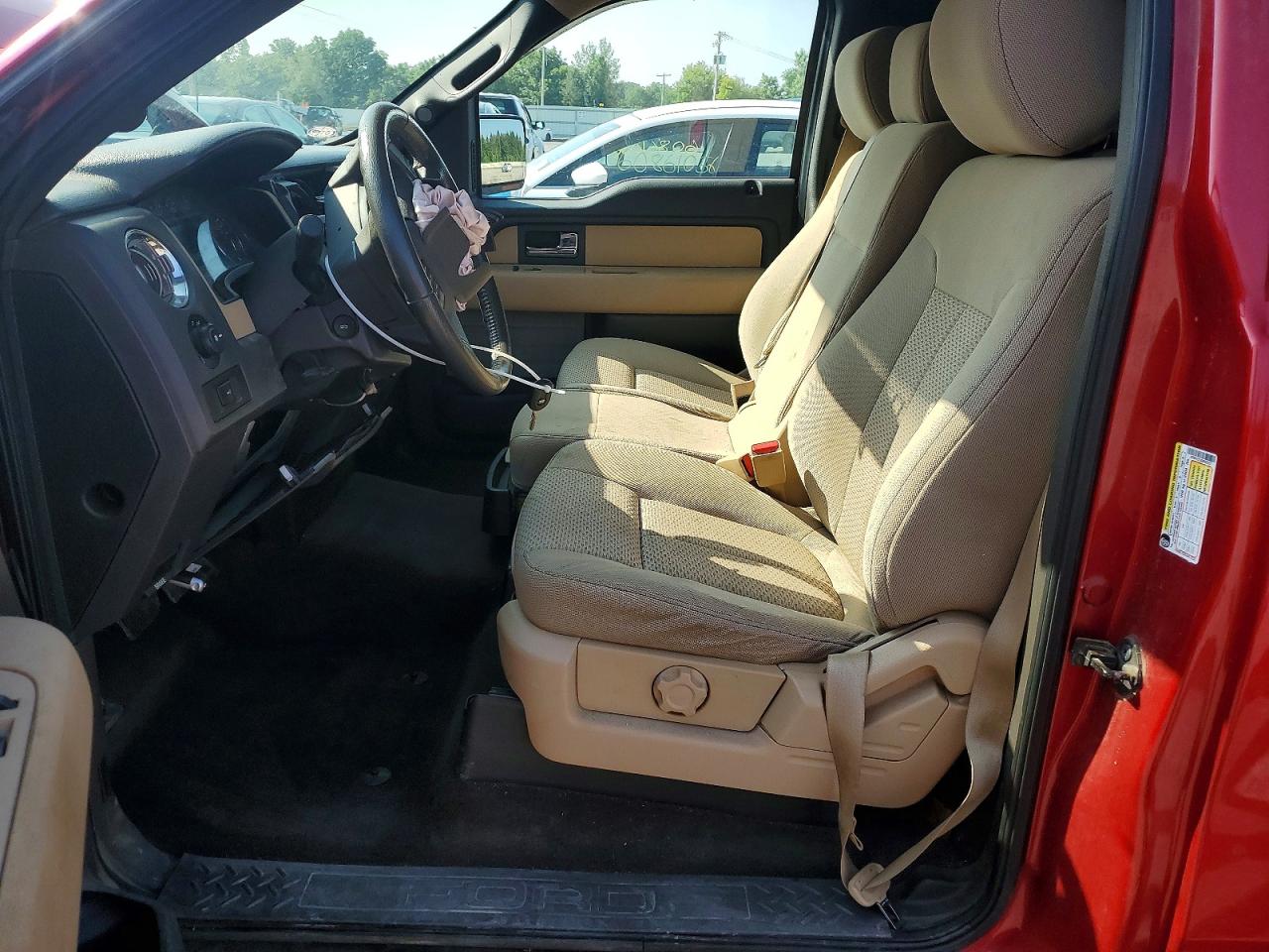 2012 Ford F150 Red vin: 1FTNF1CT3CKD53227