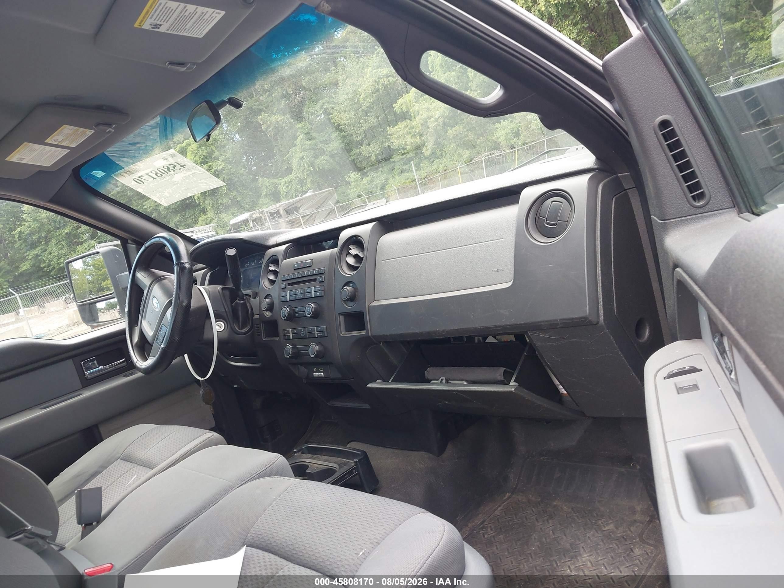 2013 Ford F-150 Xl Белый vin: 1FTNF1CTXDKE35604
