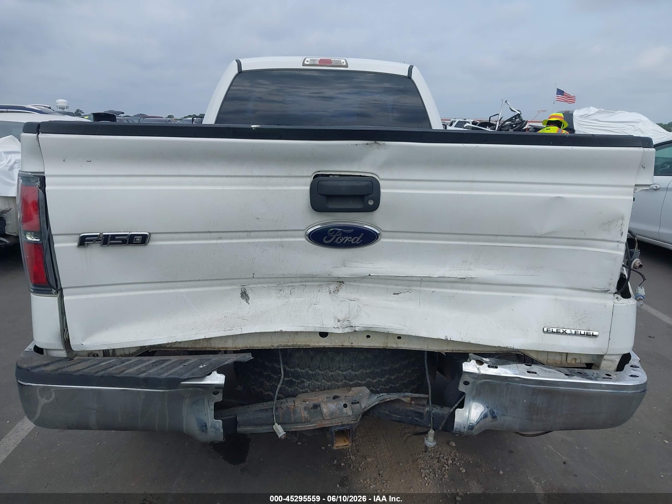 2013 Ford F-150 Xl White vin: 1FTNF1EF6DKD45678