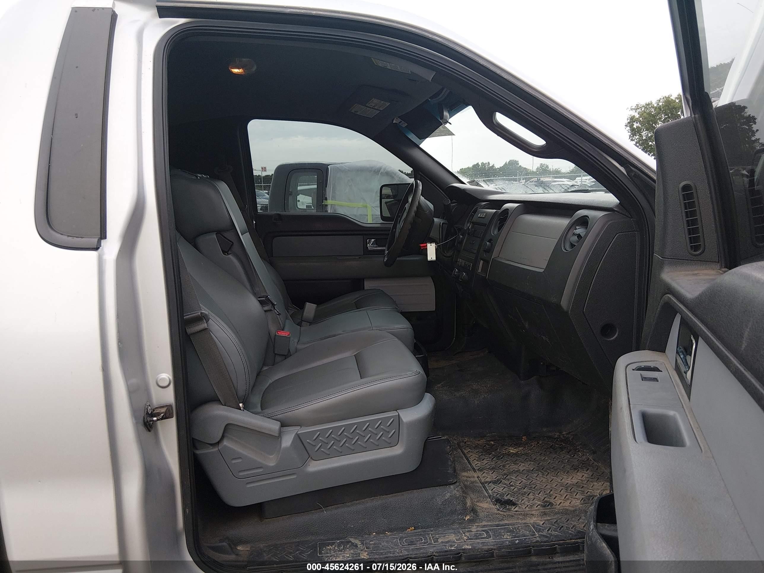 2014 Ford F-150 Xl Silver vin: 1FTNF1EF9EKE58400