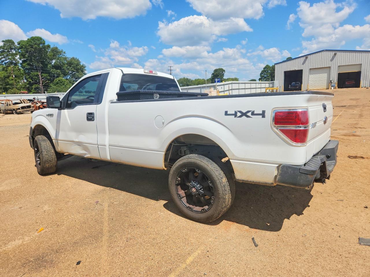 2013 Ford F150 White vin: 1FTNF1EFXDKE29292