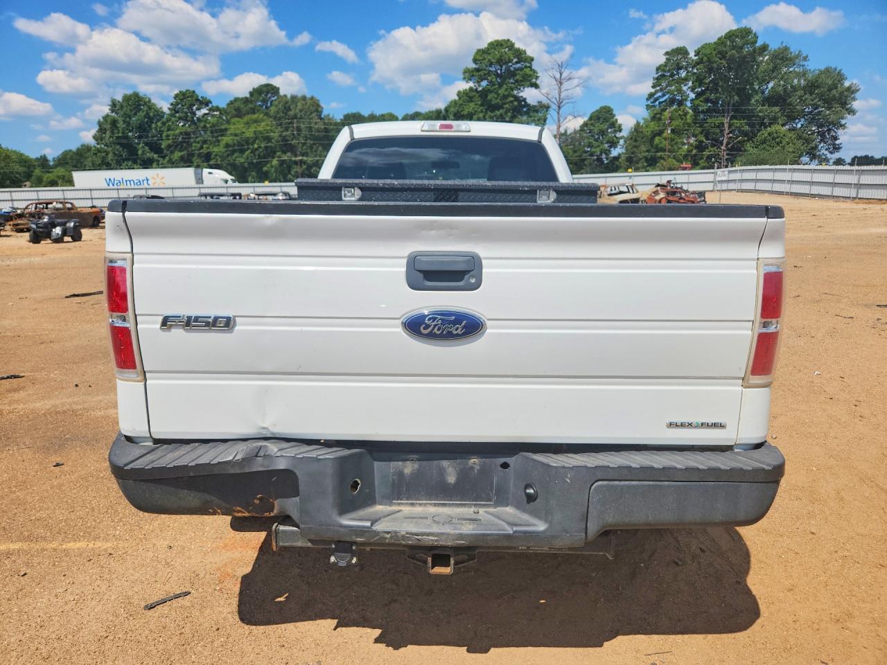 2013 Ford F150 White vin: 1FTNF1EFXDKE29292