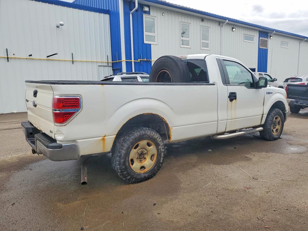 2010 Ford F150 White vin: 1FTNF1EVXAKC31699