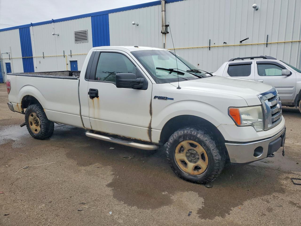 2010 Ford F150 White vin: 1FTNF1EVXAKC31699