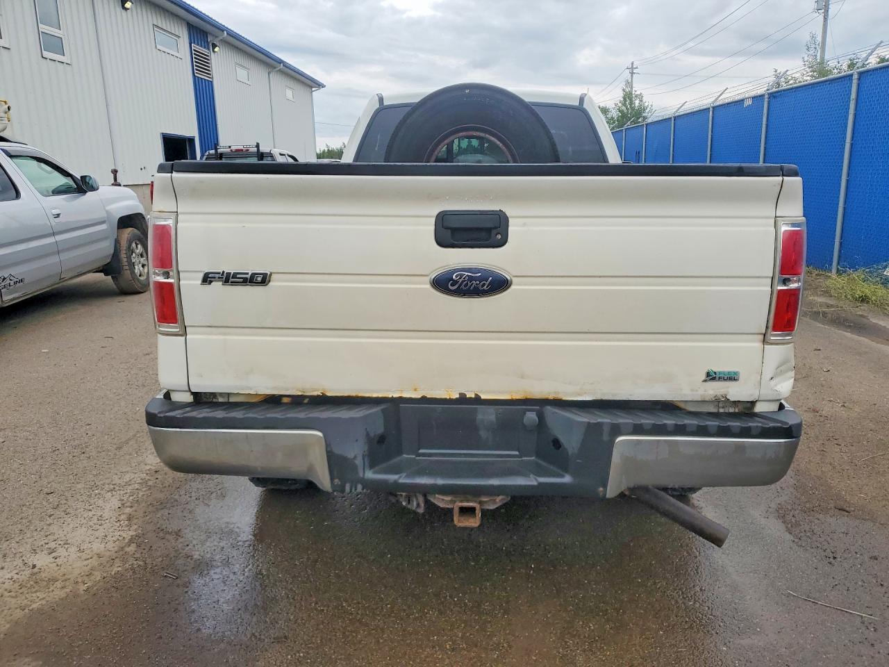 2010 Ford F150 White vin: 1FTNF1EVXAKC31699