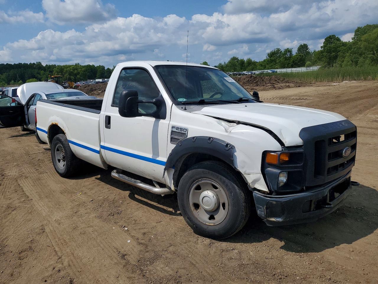 2008 Ford F250 Super Duty White vin: 1FTNF20518EB85766