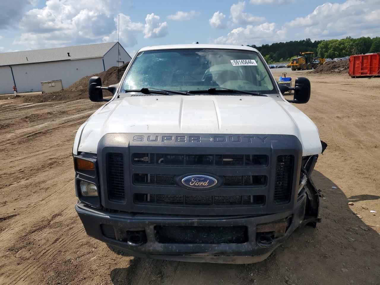 2008 Ford F250 Super Duty White vin: 1FTNF20518EB85766