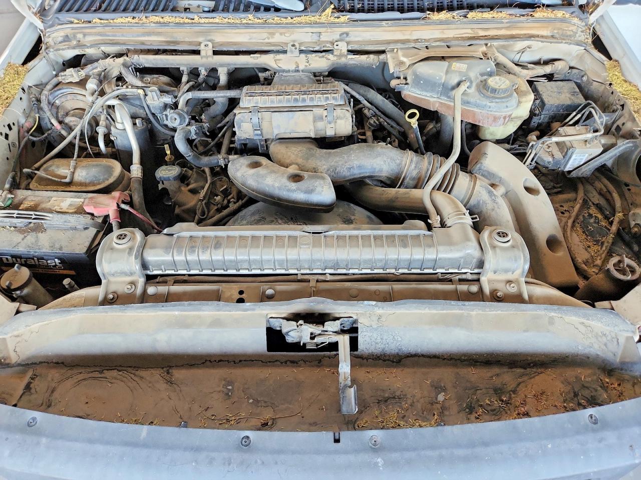 2005 Ford F250 Super Duty White vin: 1FTNF20525ED02055