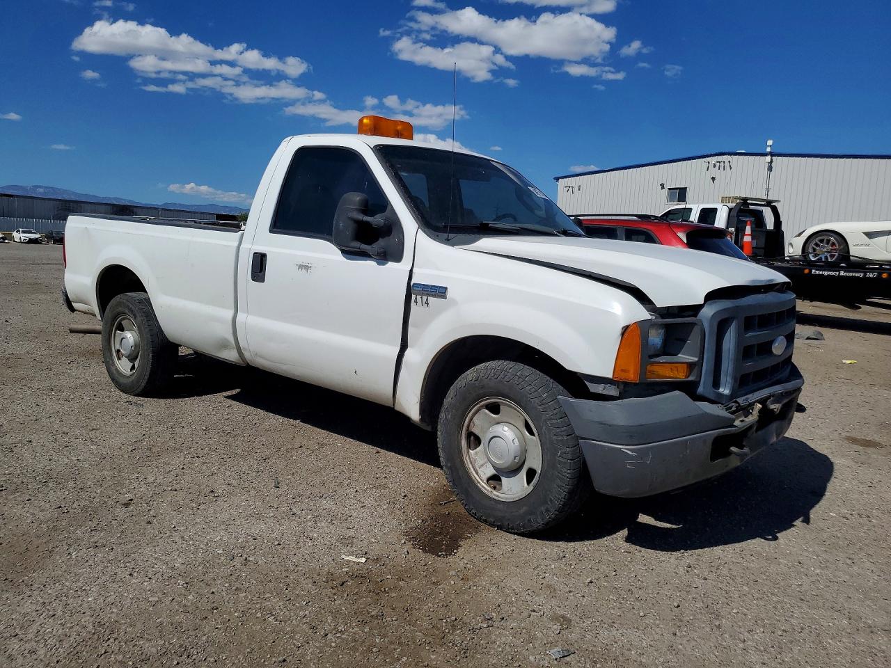 2007 Ford F250 Super Duty White vin: 1FTNF20527EA11414