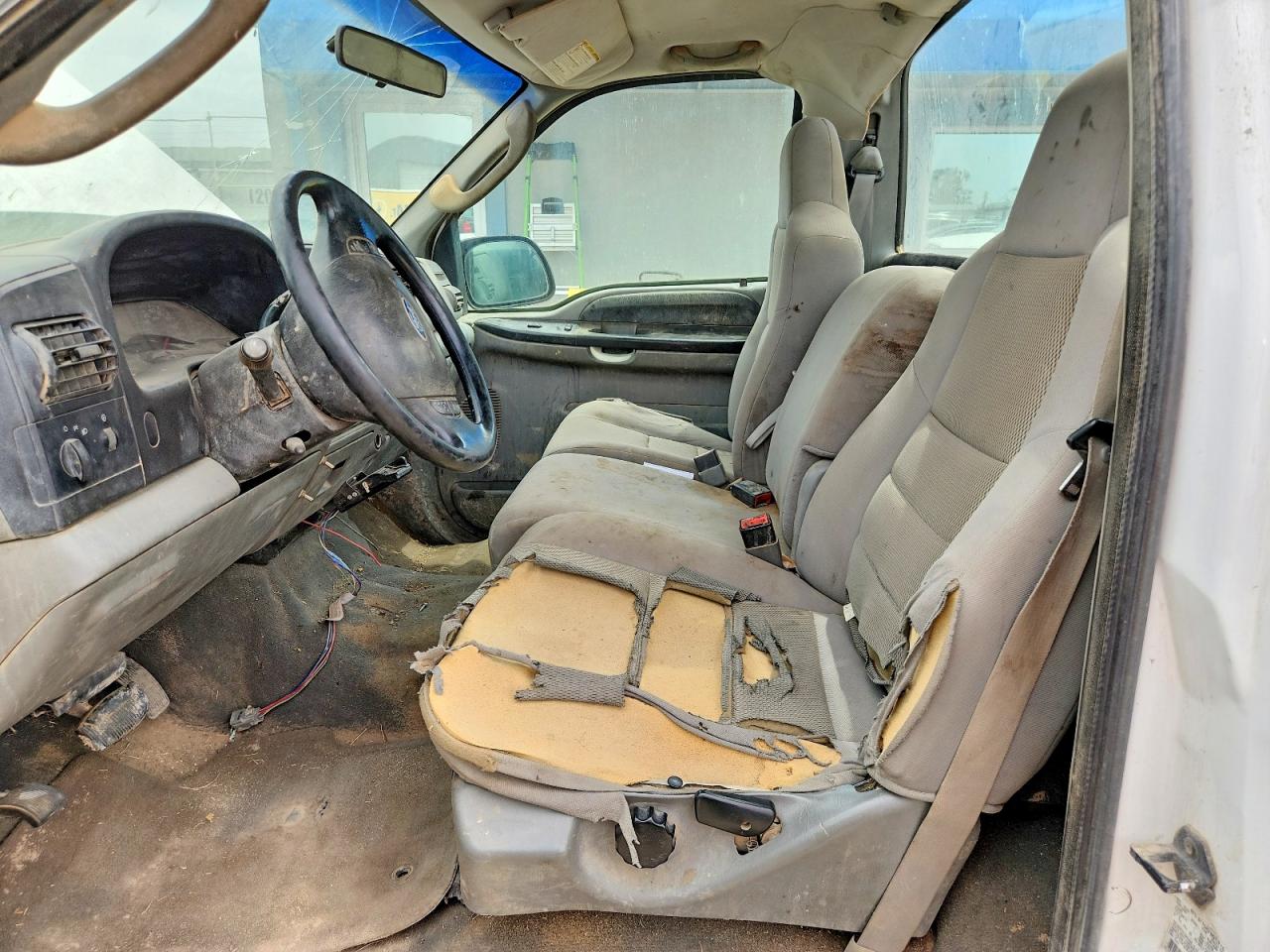 2007 Ford F250 Super Duty White vin: 1FTNF20537EB11988