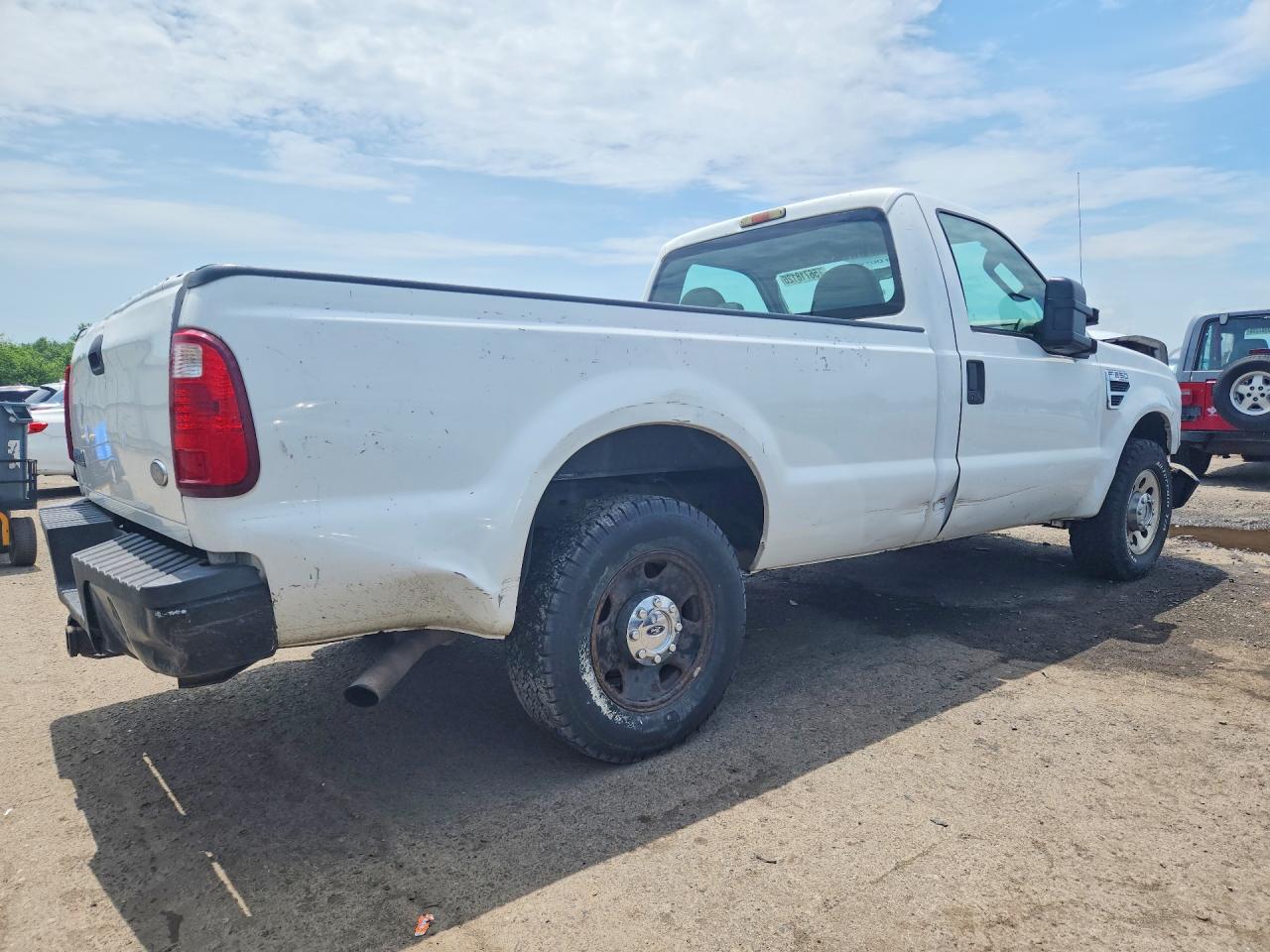 2008 Ford F250 Super Duty White vin: 1FTNF20548EE51331