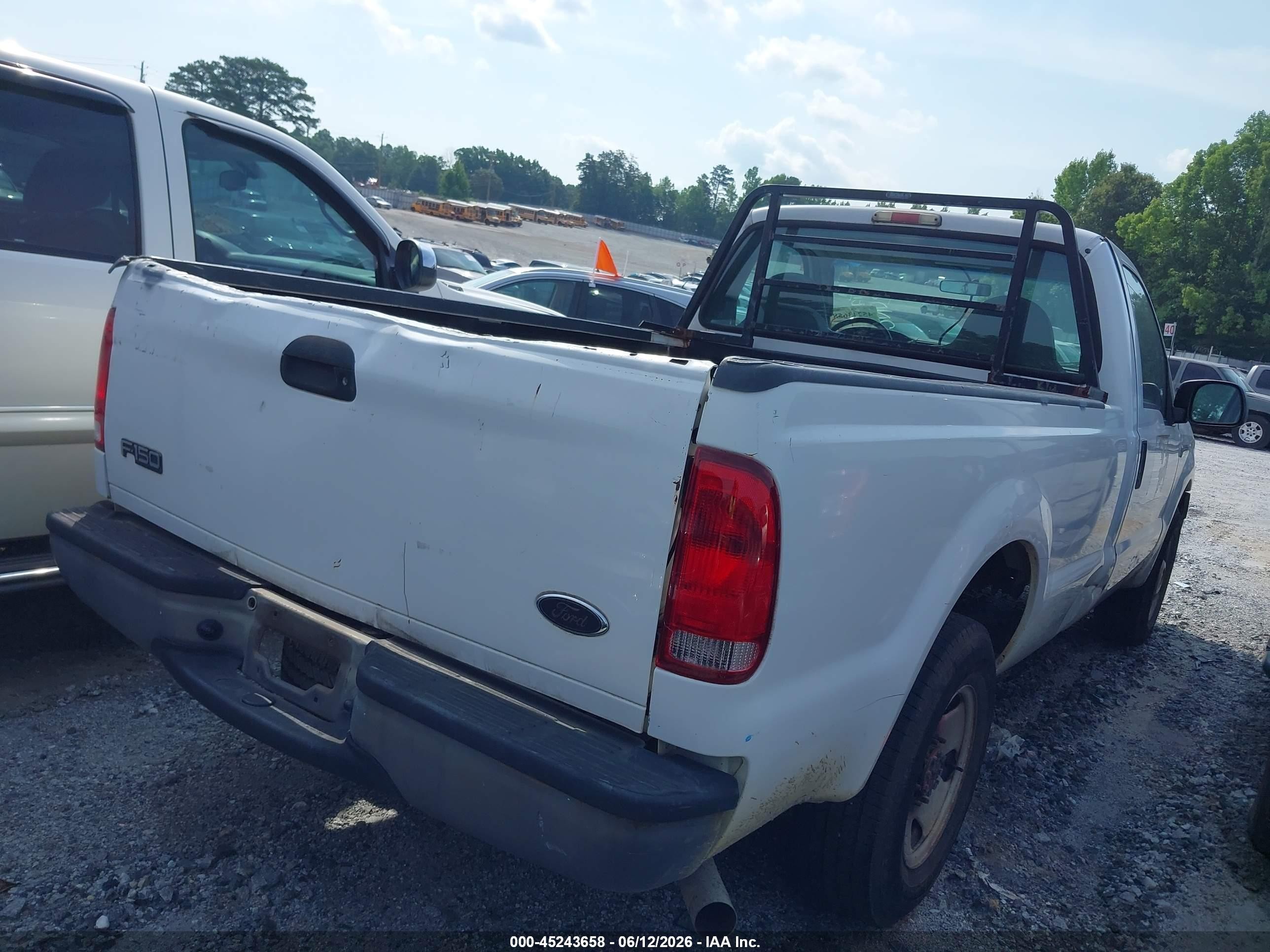 2007 Ford F-250 Xl/xlt White vin: 1FTNF20567EA60387