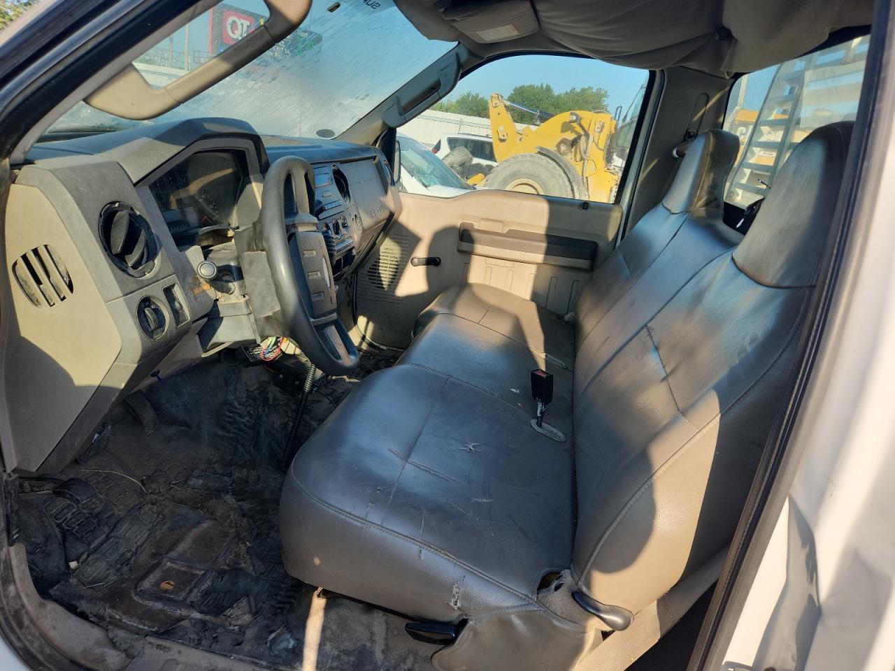 2008 Ford F250 Super Duty White vin: 1FTNF20578EB01174