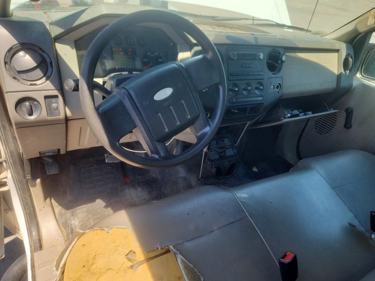 2008 Ford F250 Super Duty White vin: 1FTNF20588EA15209