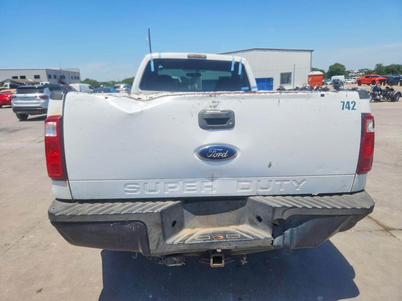 2008 Ford F250 Super Duty White vin: 1FTNF20588EA15209