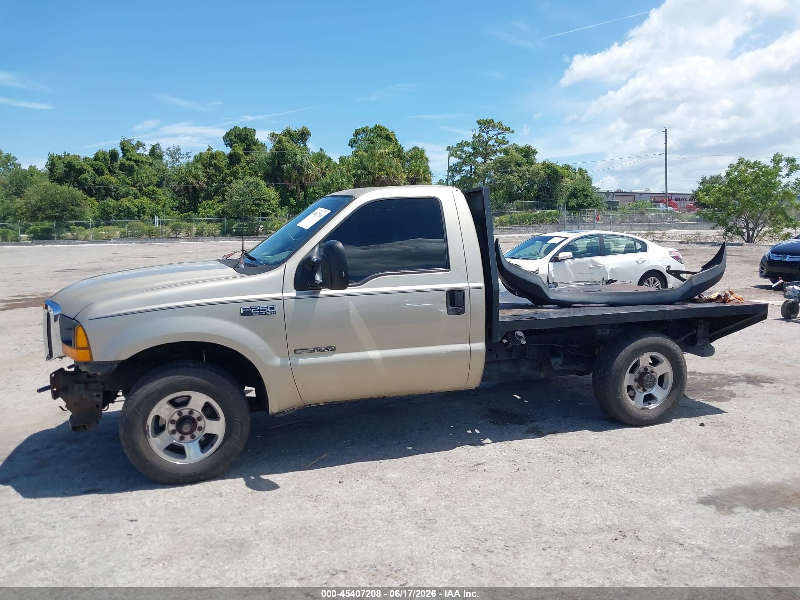 2001 Ford F-250 Xl/xlt Gold vin: 1FTNF20FX1EB82539