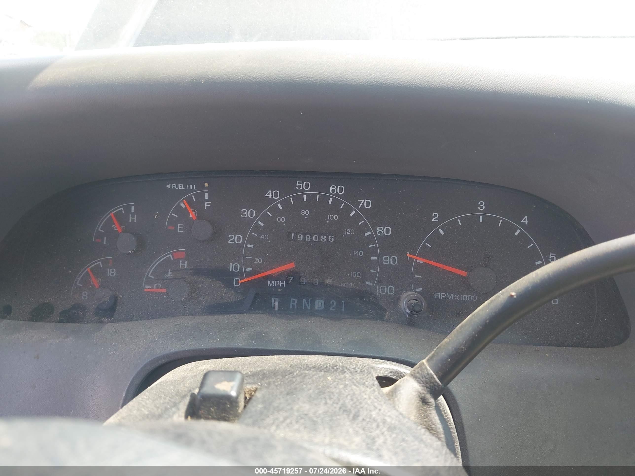 2001 Ford F-250 Xl/xlt Red vin: 1FTNF20L01EC09429