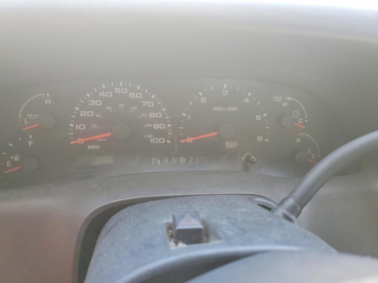 2002 Ford F250 Super Duty White vin: 1FTNF20L02EA17719