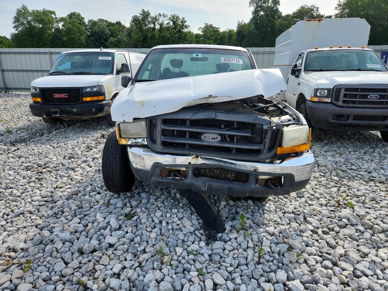 2000 Ford F250 Super Duty White vin: 1FTNF20L0YED16992