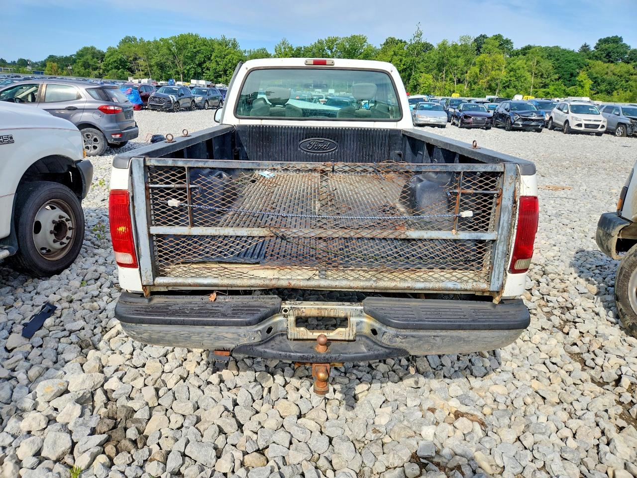 2000 Ford F250 Super Duty White vin: 1FTNF20L0YED16992
