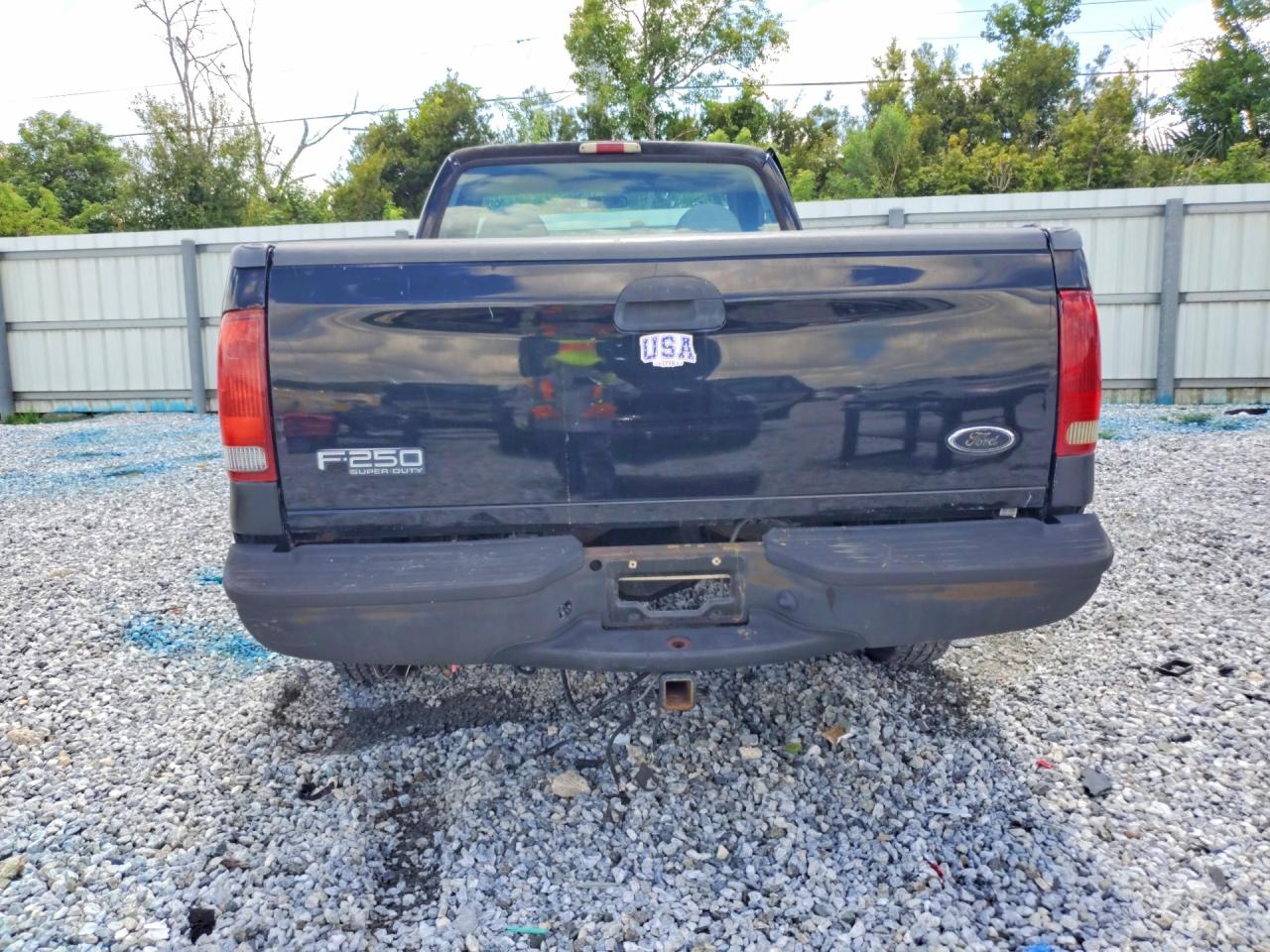 2000 Ford F250 Super Duty Black vin: 1FTNF20L1YEC29411