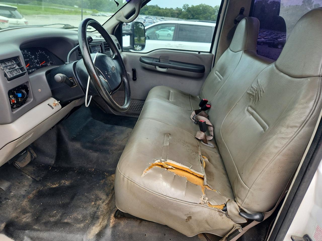 2000 Ford F250 Super Duty Белый vin: 1FTNF20L2YED95470