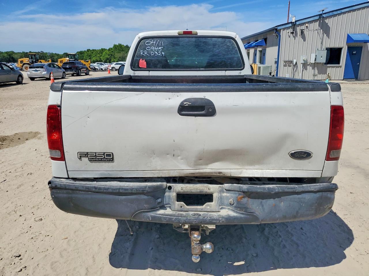 2004 Ford F250 Super Duty White vin: 1FTNF20L44EC65085