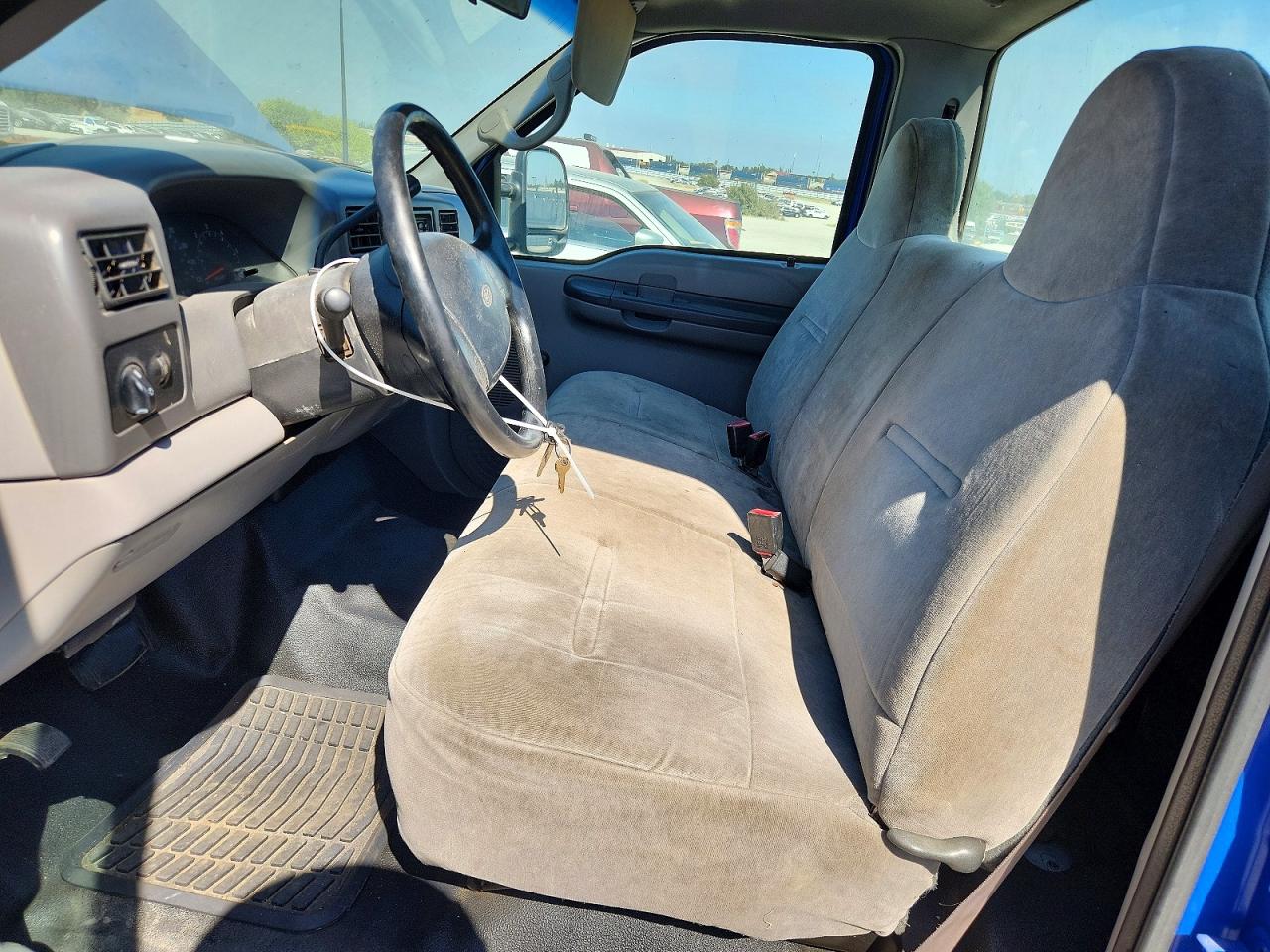 2000 Ford F250 Super Duty Синий vin: 1FTNF20L4YED15716