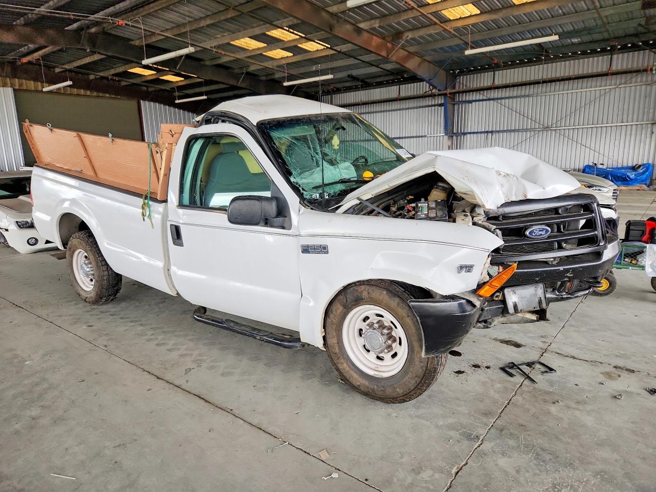 2001 Ford F250 Super Duty White vin: 1FTNF20L61EA52098