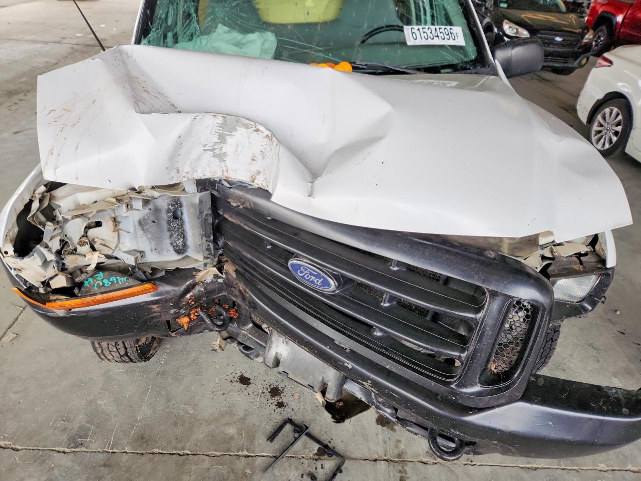 2001 Ford F250 Super Duty White vin: 1FTNF20L61EA52098