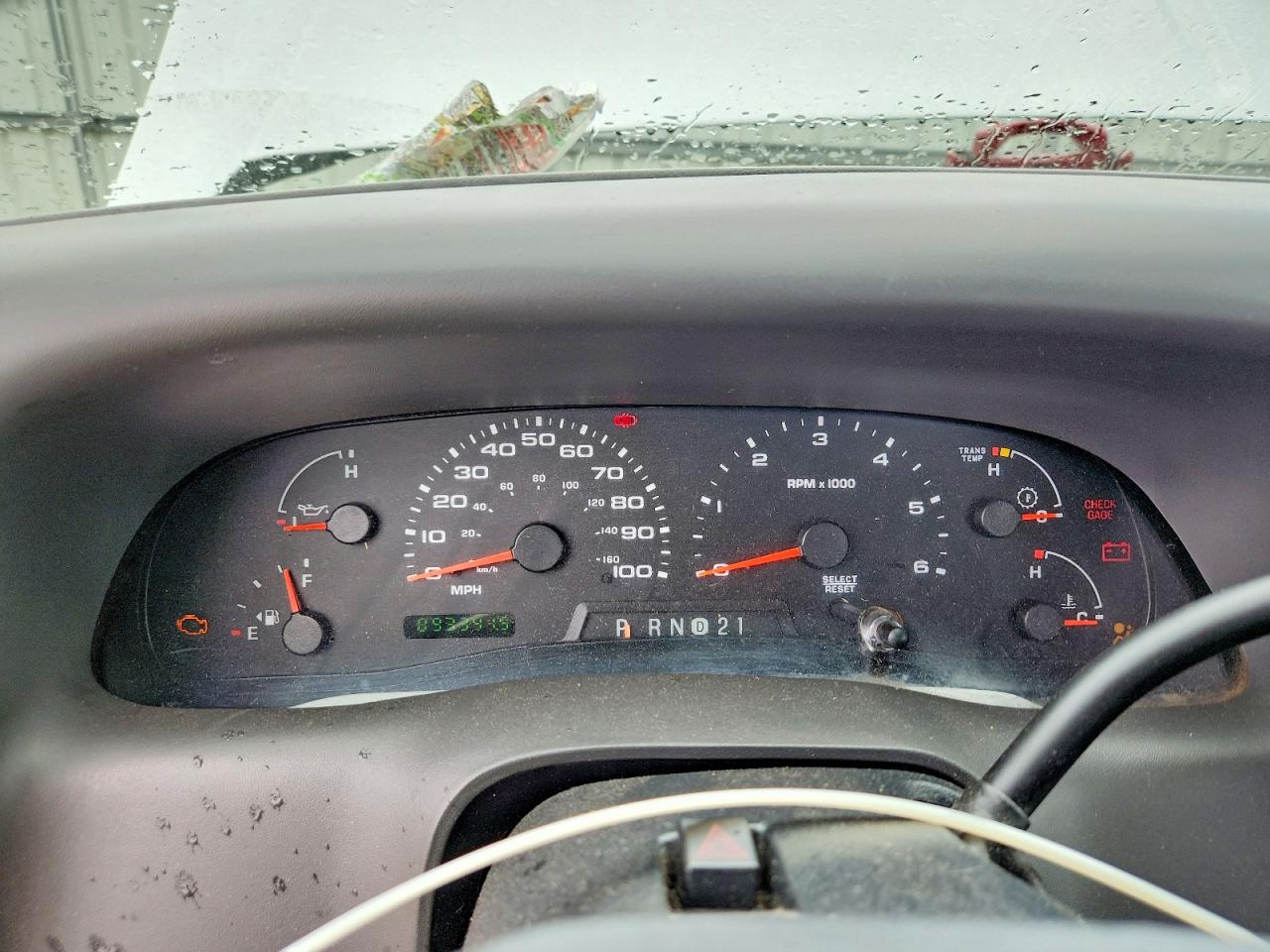 2003 Ford F250 Super Duty White vin: 1FTNF20L73ED67012