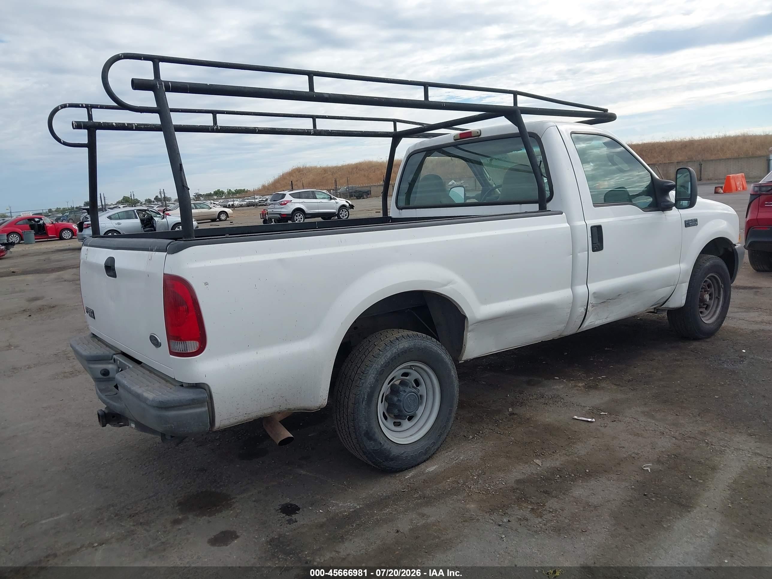 2004 Ford F-250 Xl/xlt White vin: 1FTNF20L84EC26354