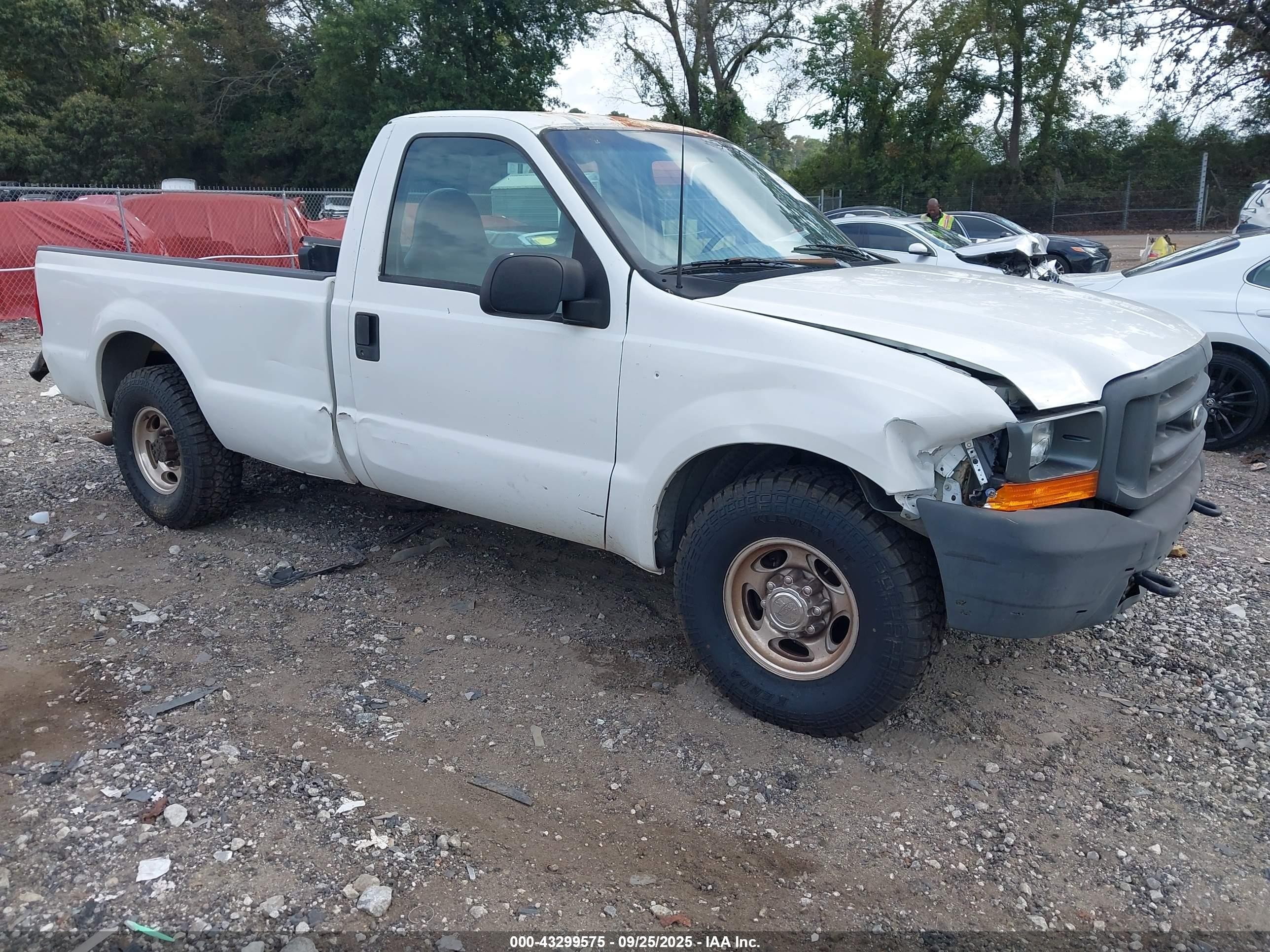 1FTNF20L8YED93593