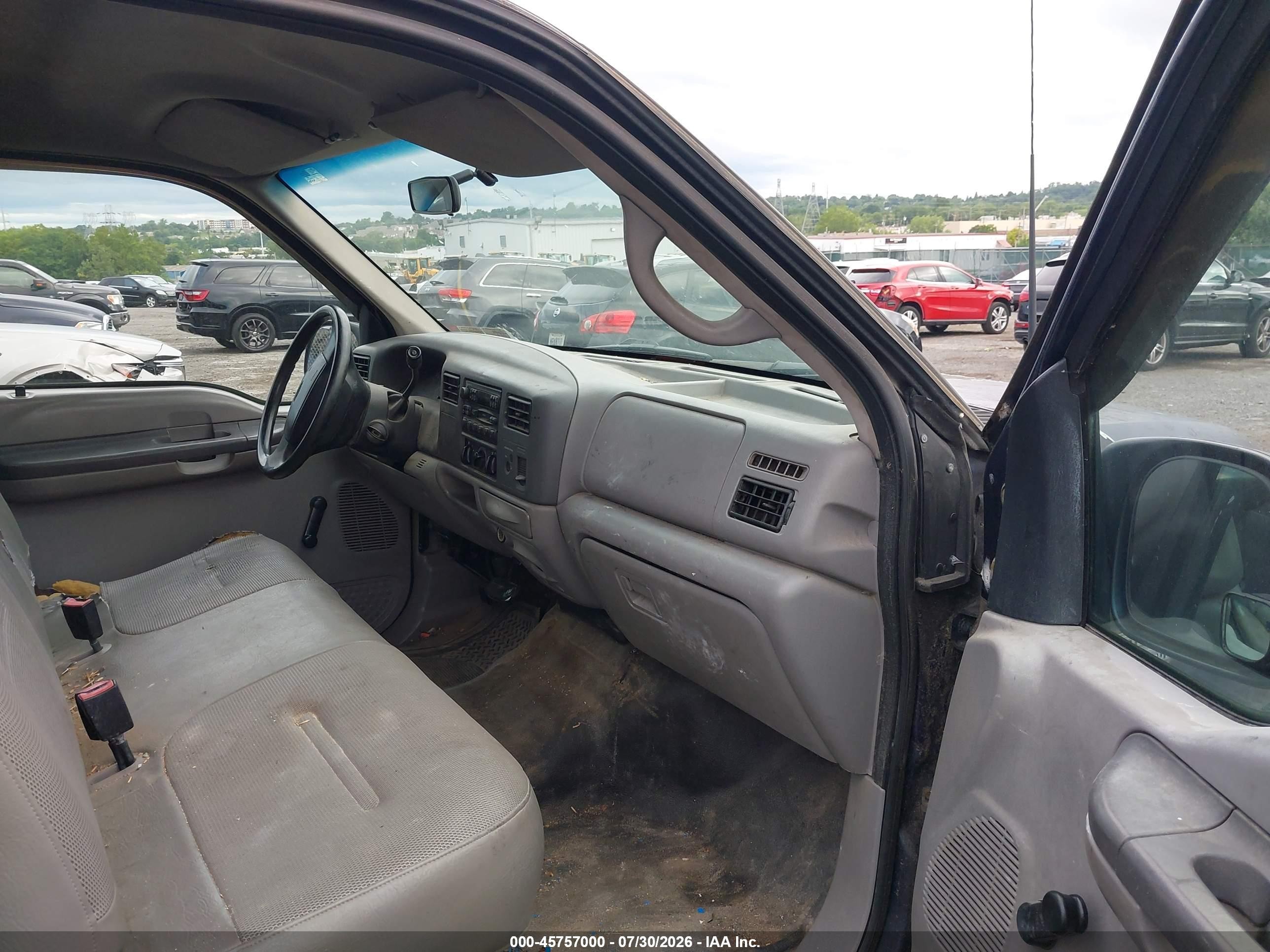 2001 Ford F-250   Blue vin: 1FTNF20LX1ED08226