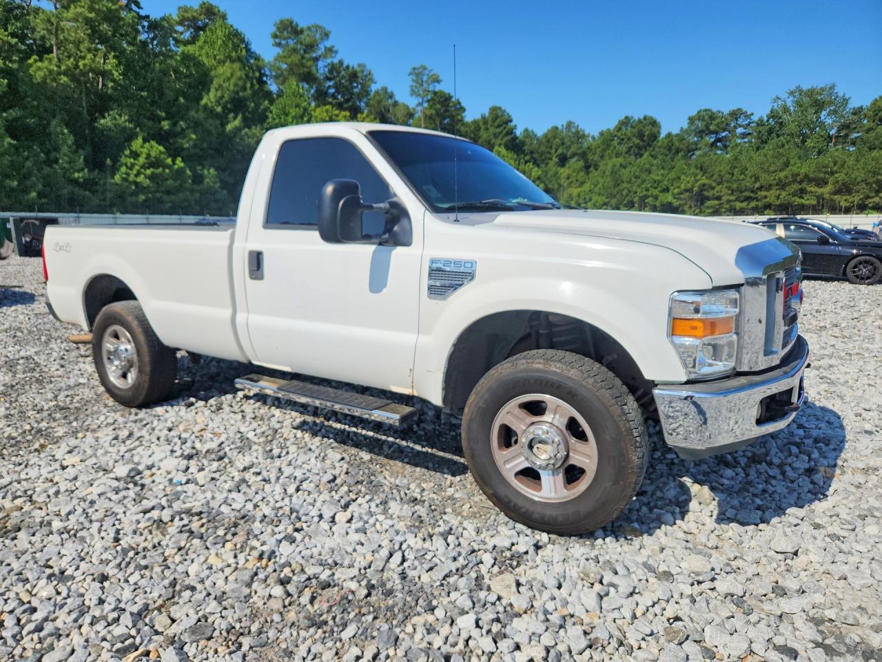 2008 Ford F250 Super Duty White vin: 1FTNF21518EA01957