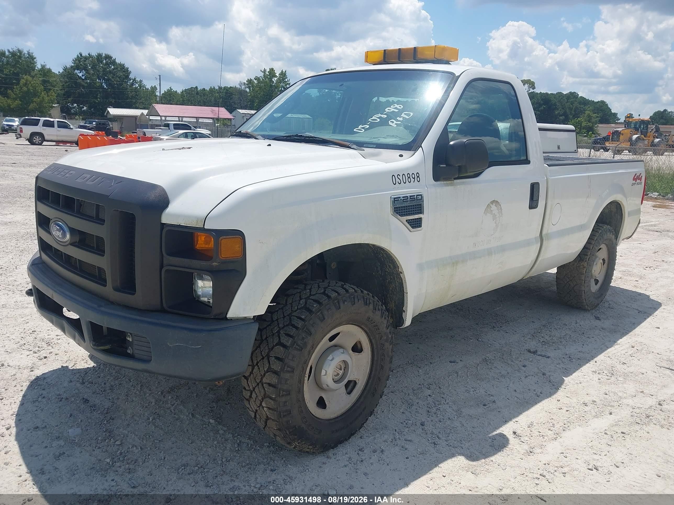 2008 Ford Super Duty F-250 Srw Xl/xlt White vin: 1FTNF21518EB66567