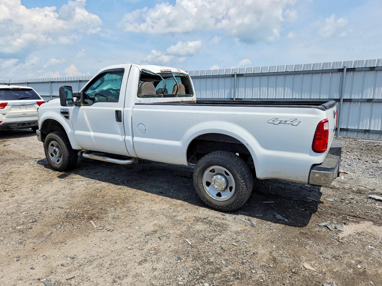 2009 Ford F250 Super Duty White vin: 1FTNF21519EB14275