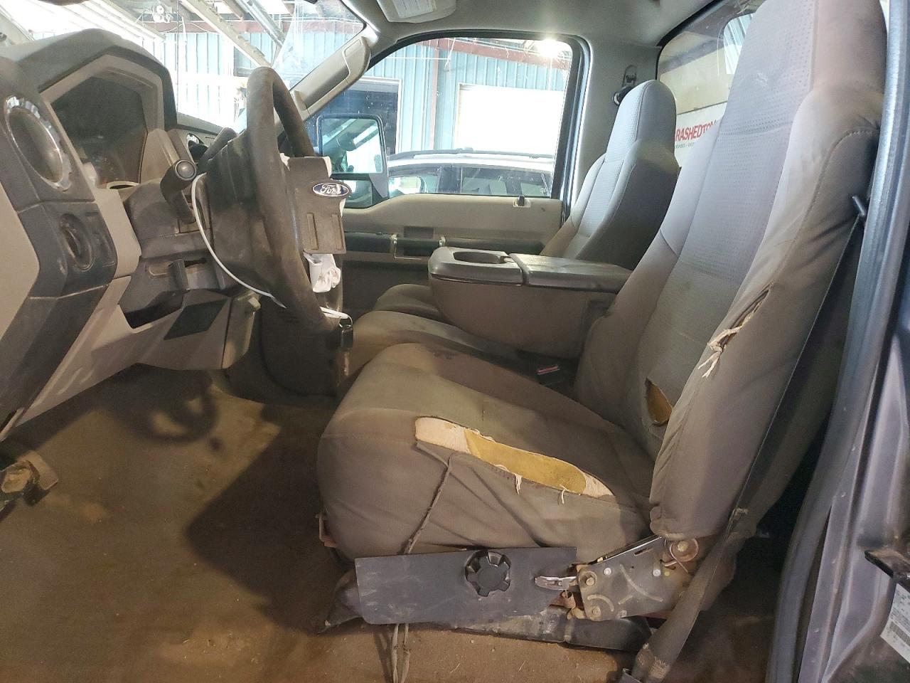 2009 Ford F250 Super Duty Серый vin: 1FTNF21519EB24322